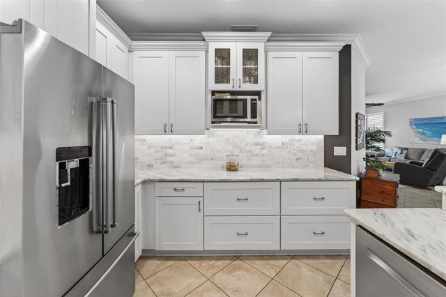 5455 SUNSET FALLS DRIVE, Apollo Beach, FL 33572