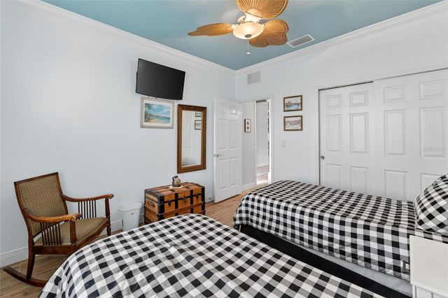 5455 SUNSET FALLS DRIVE, Apollo Beach, FL 33572