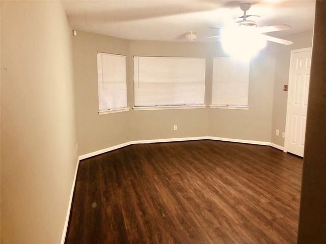 2510 Carriage Lane, Stafford, TX 77477