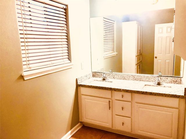 2510 Carriage Lane, Stafford, TX 77477