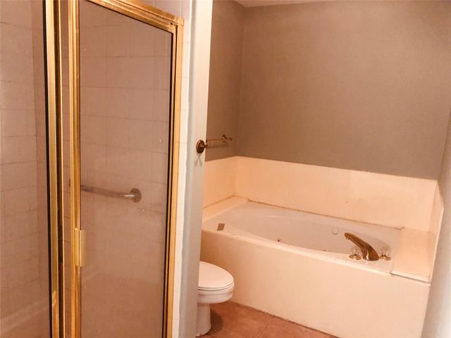 2510 Carriage Lane, Stafford, TX 77477