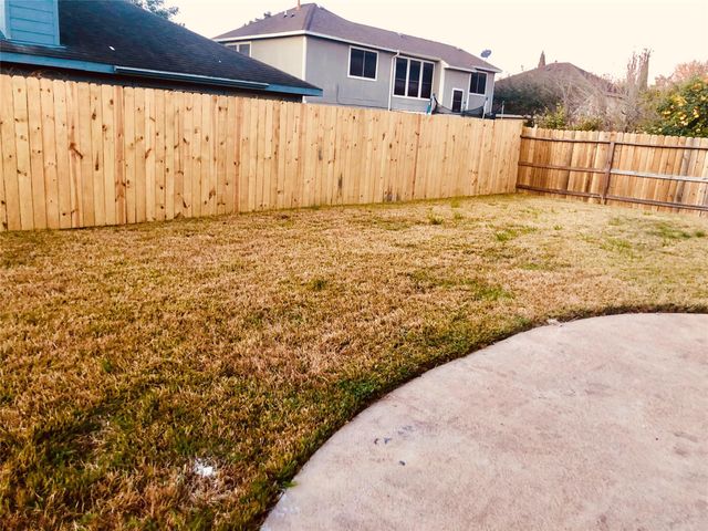 2510 Carriage Lane, Stafford, TX 77477