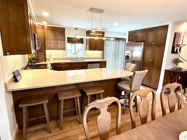 46 Rosewood Ave, Billerica, MA 01821