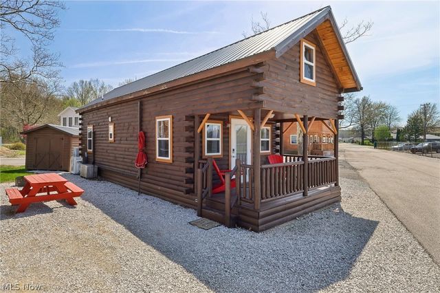 5919 Lake Road W 3, Saybrook, OH 44004