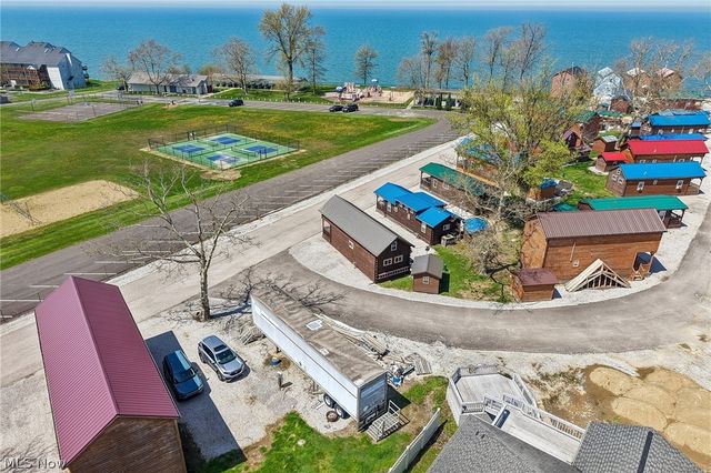 5919 Lake Road W 3, Saybrook, OH 44004