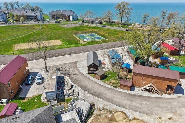 5919 Lake Road W 3, Saybrook, OH 44004