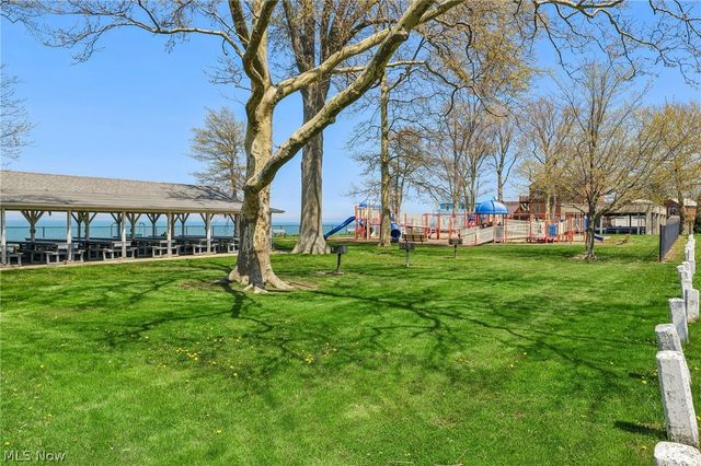 5919 Lake Road W 3, Saybrook, OH 44004