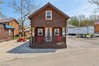 5919 Lake Road W 3, Saybrook, OH 44004