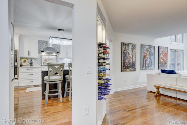 37446 Legends Trail Drive, Farmington Hills, MI 48331