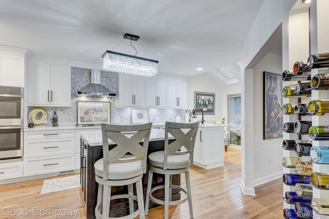 37446 Legends Trail Drive, Farmington Hills, MI 48331