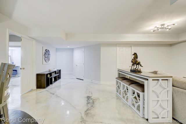 37446 Legends Trail Drive, Farmington Hills, MI 48331