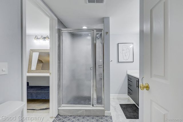 37446 Legends Trail Drive, Farmington Hills, MI 48331