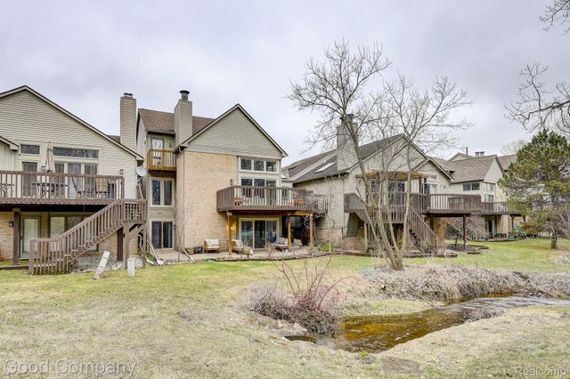 37446 Legends Trail Drive, Farmington Hills, MI 48331