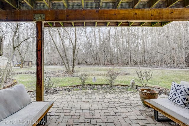 37446 Legends Trail Drive, Farmington Hills, MI 48331