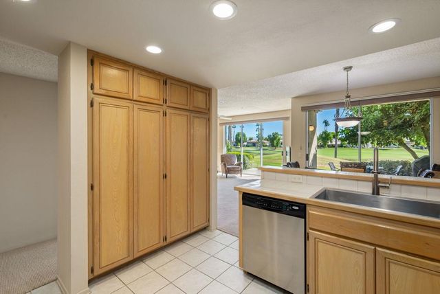 55296 Laurel, La Quinta, CA 92253