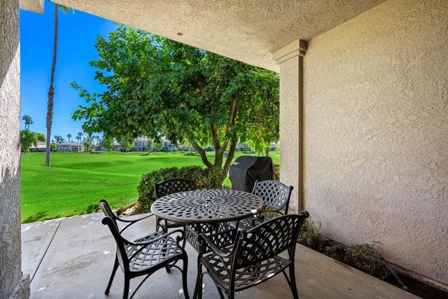 55296 Laurel, La Quinta, CA 92253