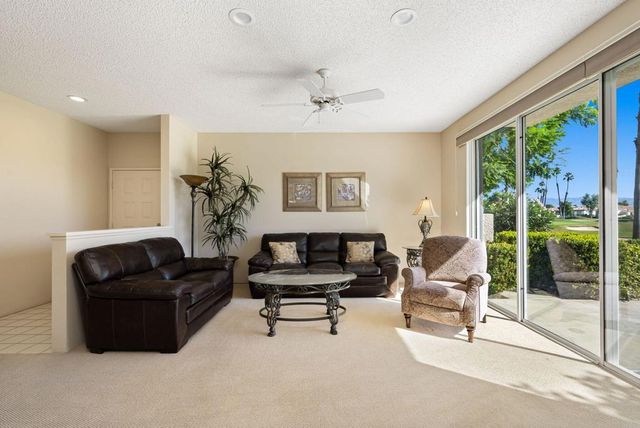 55296 Laurel, La Quinta, CA 92253