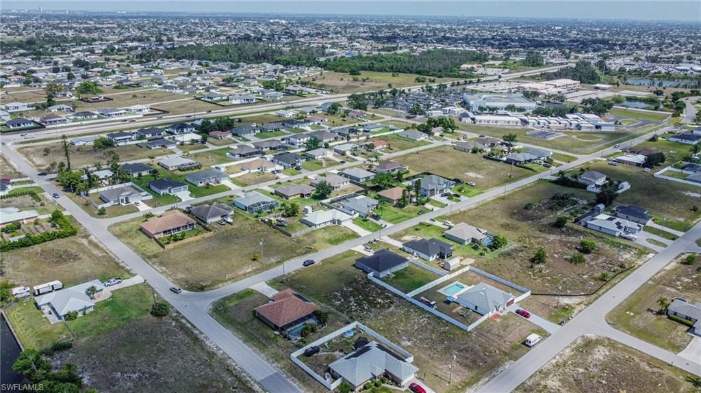 506 NW 1st PL, CAPE CORAL, FL 33993 — photo 3