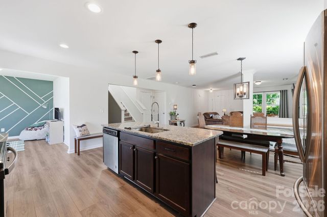 517 Falls Lane, Kannapolis, NC 28081