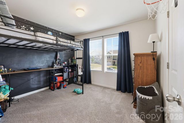 517 Falls Lane, Kannapolis, NC 28081