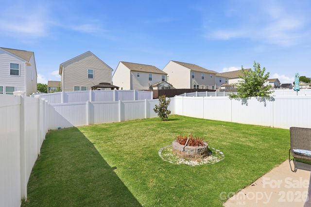 517 Falls Lane, Kannapolis, NC 28081
