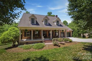 204 Constitution Drive, Morganton, NC 28655