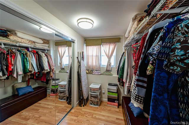 389 Beebe Court, North Babylon, NY 11703