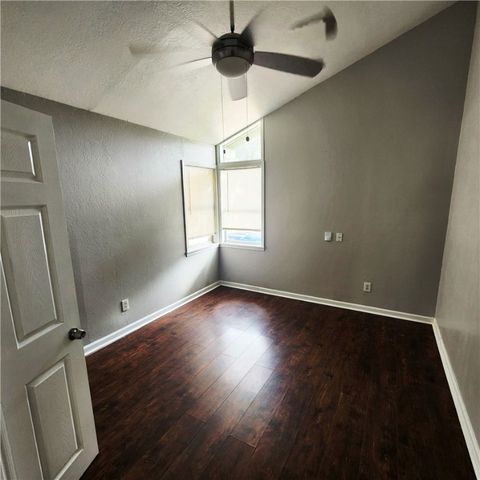 3146 Azores Dr, Corpus Christi, TX 78418