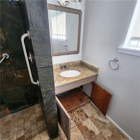 3146 Azores Dr, Corpus Christi, TX 78418