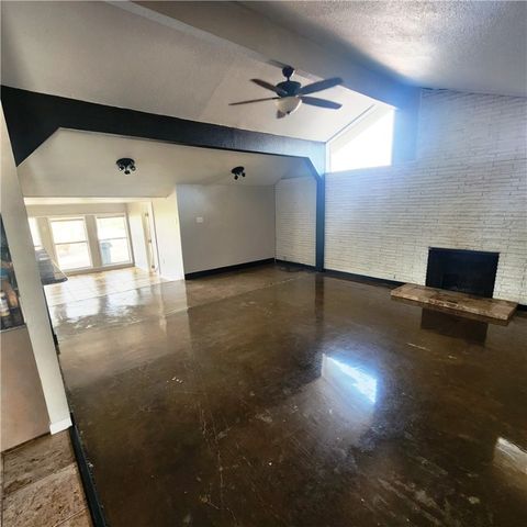 3146 Azores Dr, Corpus Christi, TX 78418