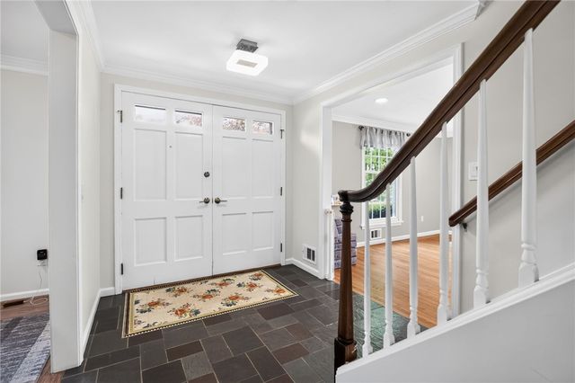 53 Old Forge Lane, Pittsford, NY 14534