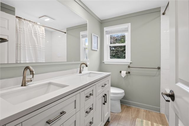 53 Old Forge Lane, Pittsford, NY 14534