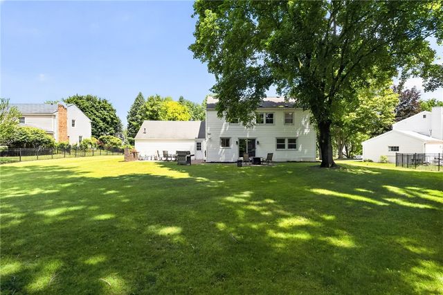 53 Old Forge Lane, Pittsford, NY 14534