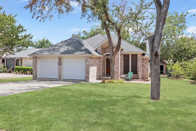 304 Woodstone DR, Georgetown, TX 78628
