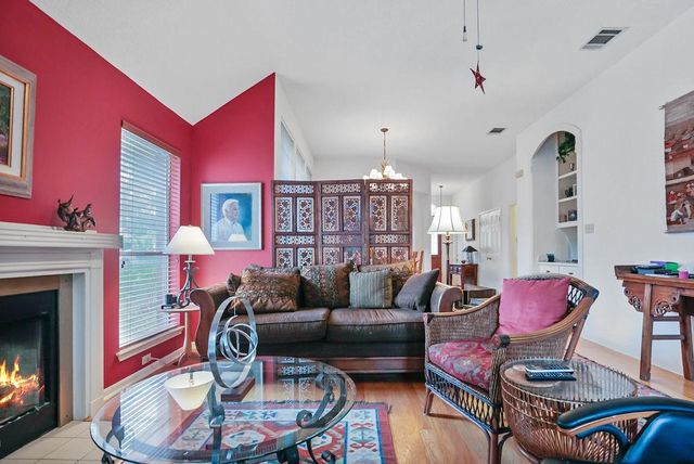 304 Woodstone DR, Georgetown, TX 78628