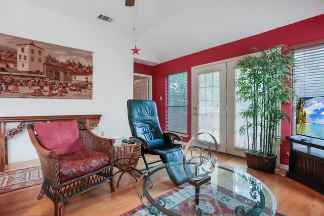 304 Woodstone DR, Georgetown, TX 78628