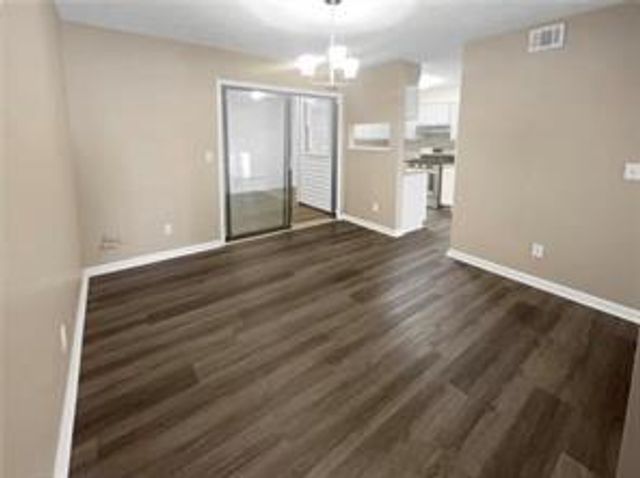 688 Stratford Green, Avondale Estates, GA 30002