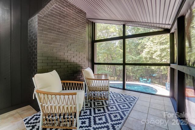 5254 Summer Gate Drive, Charlotte, NC 28226