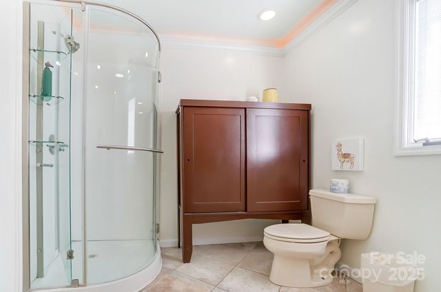 5254 Summer Gate Drive, Charlotte, NC 28226