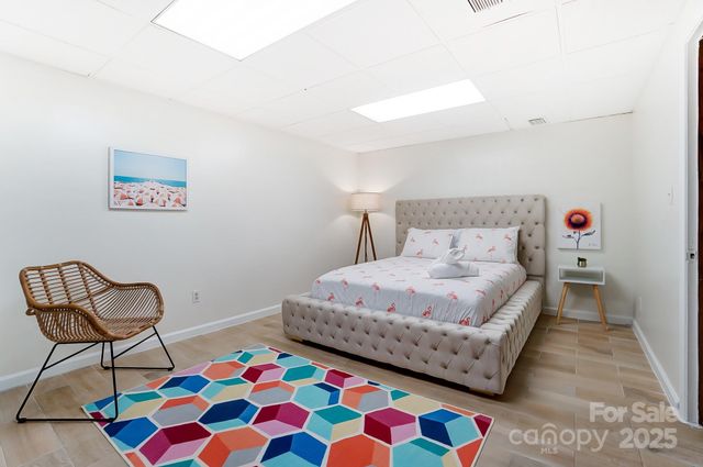 5254 Summer Gate Drive, Charlotte, NC 28226