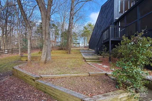 5254 Summer Gate Drive, Charlotte, NC 28226