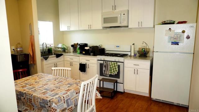 2378 Smythe Avenue, San Ysidro (san Diego), CA 92173