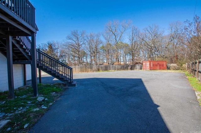 1904 Evans Loop, Bryant, AR 72022