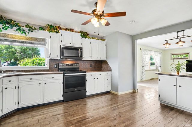 22055 State Road 120 Highway, Elkhart, IN 46516