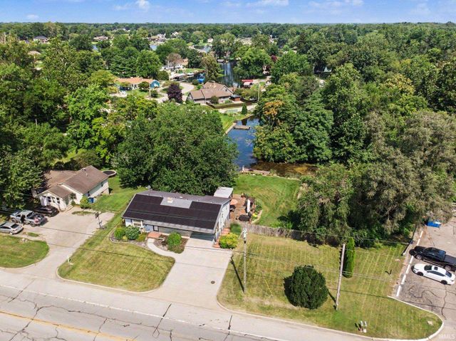 22055 State Road 120 Highway, Elkhart, IN 46516
