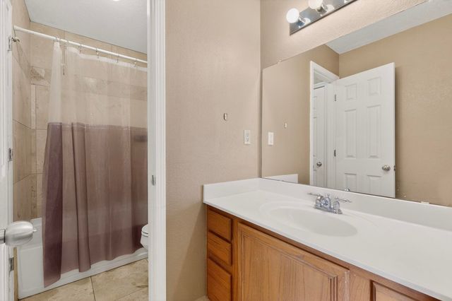 10455 Calle Alava NW, Albuquerque, NM 87114