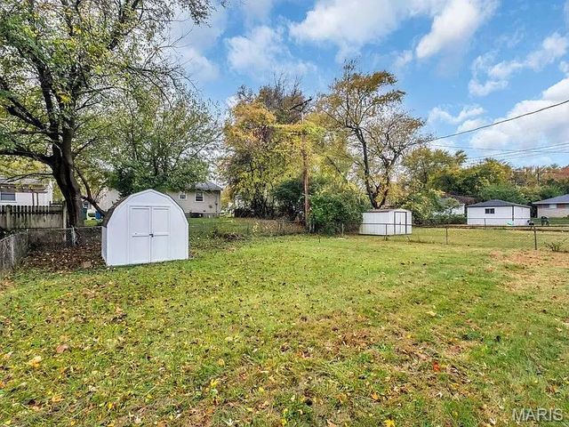 1224 Reale Avenue, St Louis, MO 63138