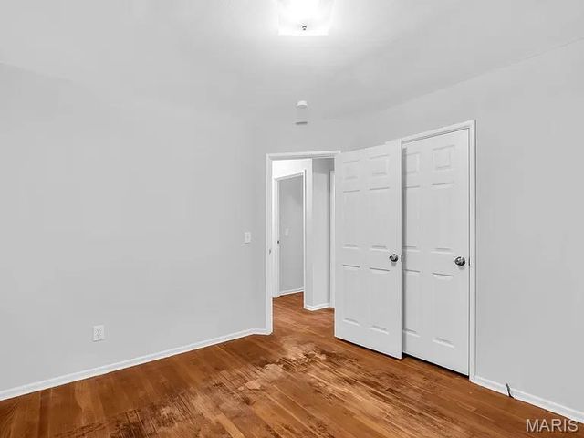 1224 Reale Avenue, St Louis, MO 63138