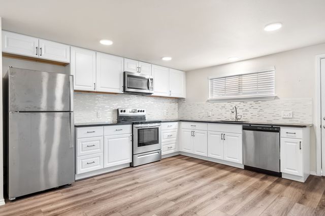 2208 W Rosedale Street S 102, Fort Worth, TX 76110
