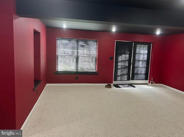 14038 WALNEY VILLAGE CT, Chantilly, VA 20151